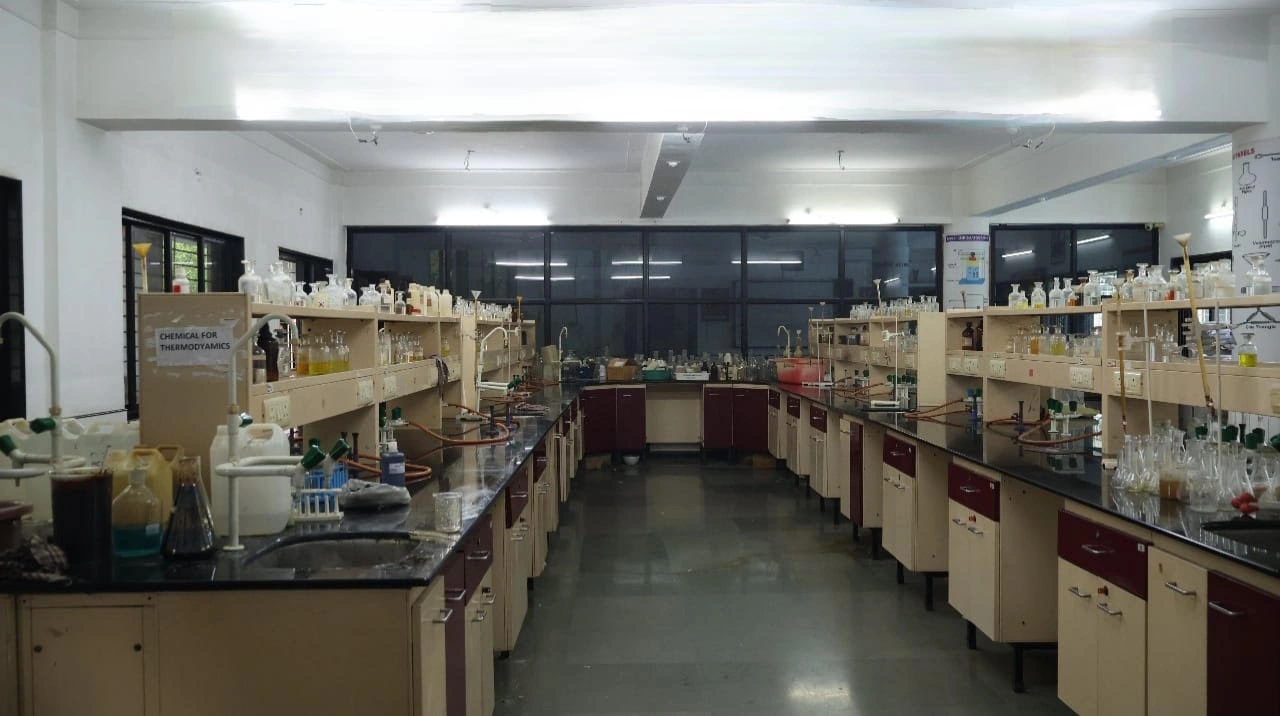 Physics Labs